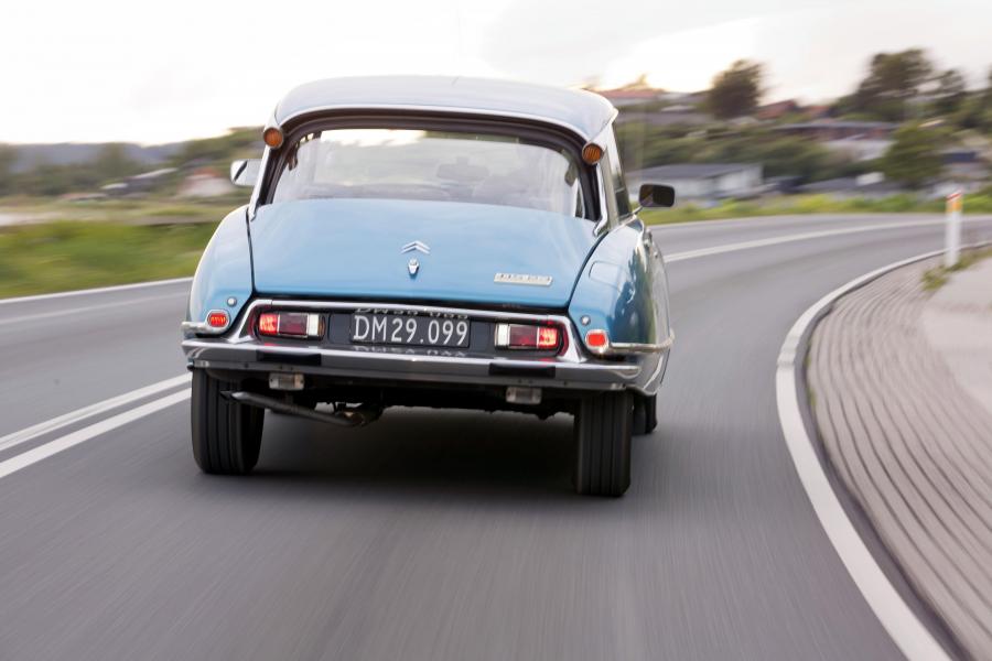  Citroen DS 23 Pallas 1969 года  (UK) (фото 6 из 9)